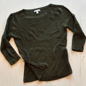 New York & Company Olive Green Ribbed & Textured Crew Sweater